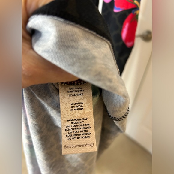 Soft Surroundings Wear Anywhere Tropical Paradise Faux Wrap Maxi Dress Small P - Picture 9 of 10